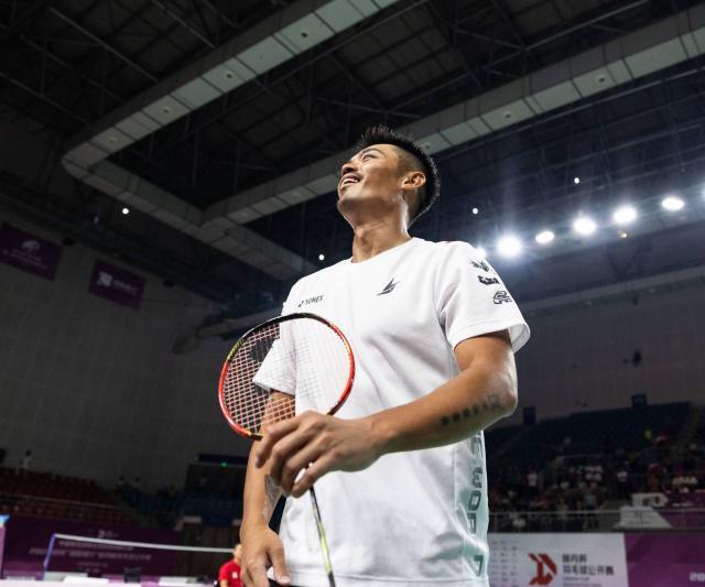 丁文一在亚 丁文一在亚