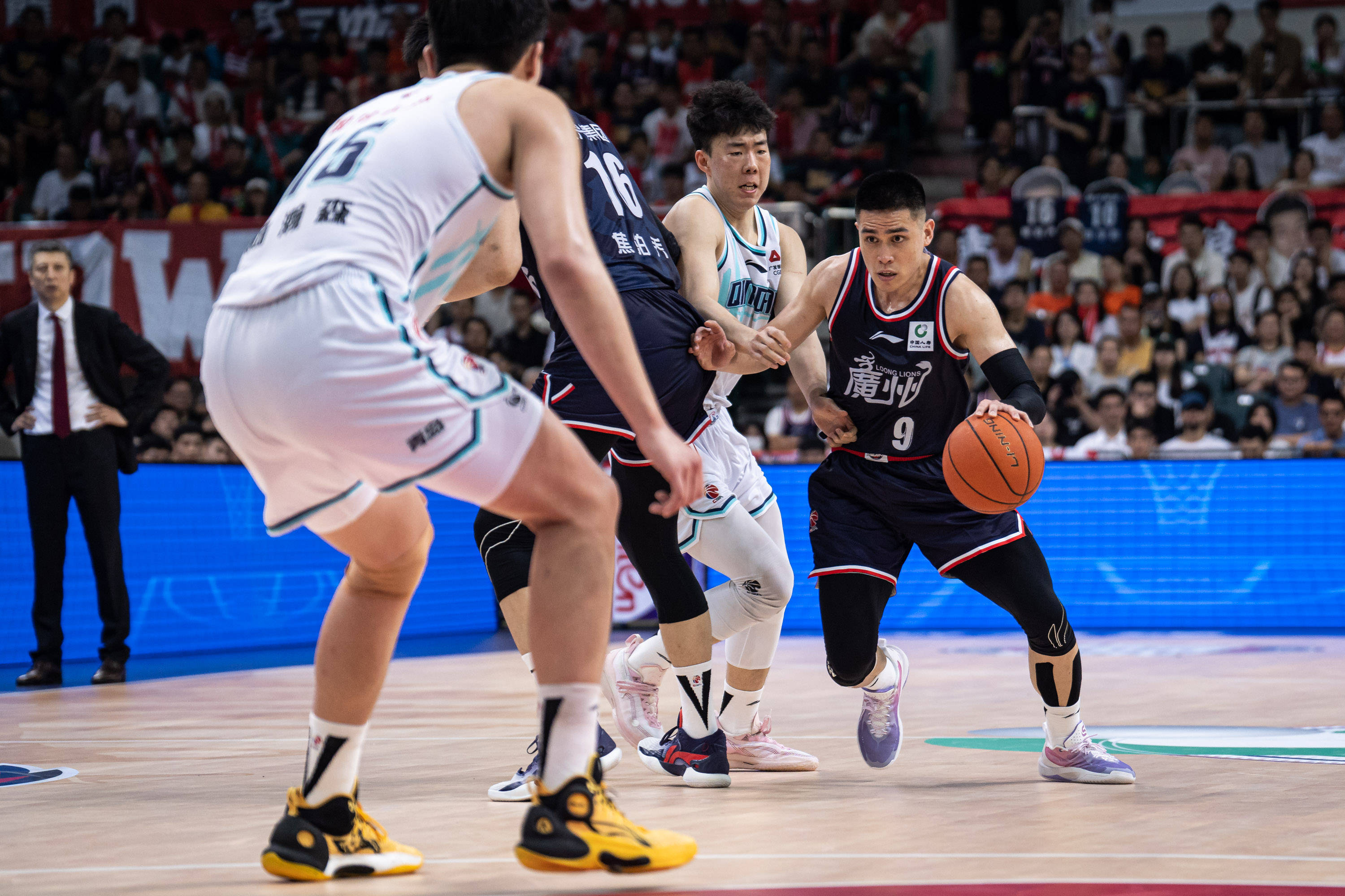 与纳瓦罗之 与纳瓦罗之